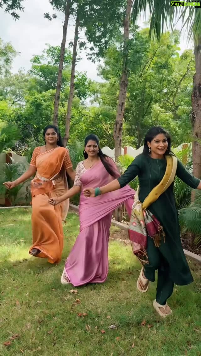 Lavanya - 394.4K Likes - Hoyna ❤️