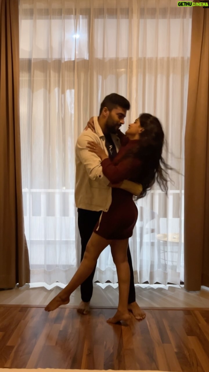 Lavanya - 46.9K Likes - ಪ್ರತಿ ಕ್ಷಣ ಜೊತೆಯಾಗಿರು ❤️

@shashi_hegde_official 
@lavanya.laav_official 

#viral #viralvideos #viralpost #viralcouple #instaviral #instagram #instagood #instapost #instalove #instagramindia #shashilavanya #explorepage✨