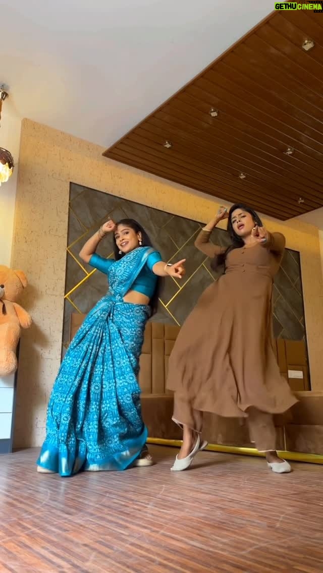 Lavanya - 110.1K Likes - Tag your partner who wants to know your bajane……..

#trendingnow #explore #darshinideltanagaraj #viral #trendingreels #shrirasthushubhamasthu #zeekannada #starmaa #trending