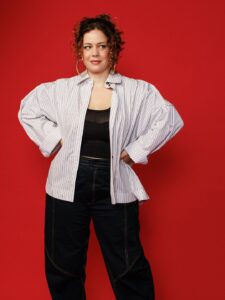Actress Leandra Leal HD Photos and Wallpapers September 2025