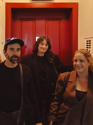 Leandra Leal Instagram - SP foi uma semana em 24 horas
Foi cheio de amor
Nada a Fazer passa no cinesesc na @mostrasp nessa sexta às 15hs

Fotos lindas do @guiburgos e @julinhoandrade