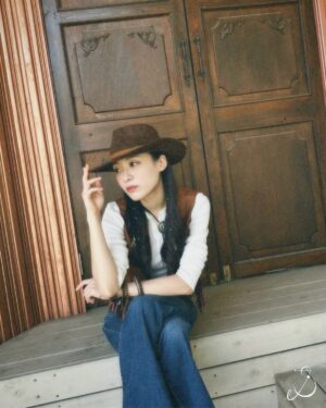 Lee Jin-sol Instagram - ✋🍦📺🪩
—
JINSOL 2nd Digital EP
[MEMO-LEE’s]
—
2025.06.23 12PM (KST)