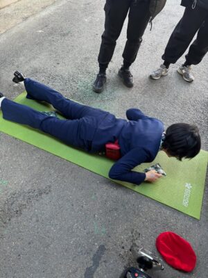 Lee Min-ji Instagram - 사진보니 떠오르는.. 그때의 추위...
내 다리이이~~~!!! ㅠㅜㅠㅠㅜㅜㅠ
#백번의추억