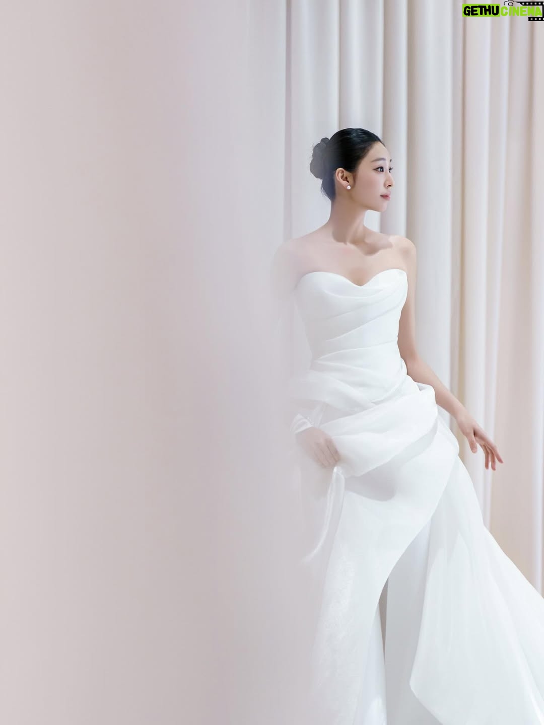 Lee Seo-bin - 1.5K Likes - 👰🏻‍♀️👰🏻‍♀️👰🏻‍♀️
