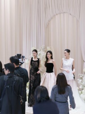 Lee Seo-bin Instagram - 👰🏻‍♀️👰🏻‍♀️👰🏻‍♀️