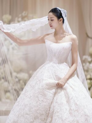 Lee Seo-bin Instagram - 👰🏻‍♀️👰🏻‍♀️👰🏻‍♀️