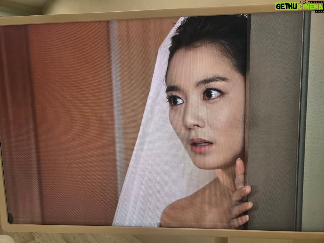 Lee So-yeon - 2.8K Likes - 우왕 넷플에 예전에했던 드라마가 올라왔네요
#천사의유혹 #넷플릭스 #신기해
#어렸당 😂 😆