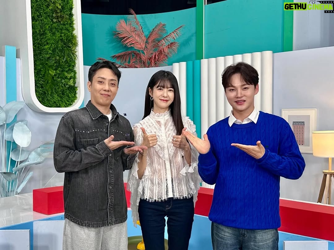 Lee Yo-won - 2.2K Likes - ‘살림남2’ MC 시작!
내일 밤 10시 45분 첫방송🤍

#살림남2 #mc