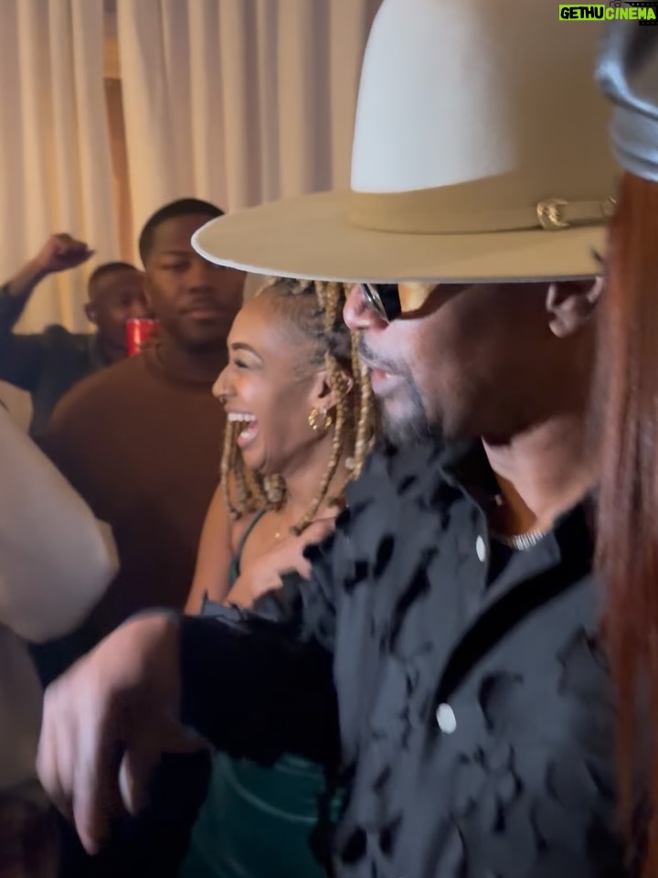 Leila Ciancaglini - 828 Likes - Jamie Foxx @iamjamiefoxx Birthday Time! With all Amazing Friends, Mario, @marioworldwide Dave Brown , @davebrownusa Jyoung MDK, @jyoungmdk Ryan Garcia  @kingryan , Tayler , Leila Ciancaglini, Tracey Buckner, Rafi @rafi_anteby etc