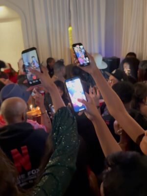Leila Ciancaglini Instagram - Jamie Foxx @iamjamiefoxx Birthday Time! With all Amazing Friends, Mario, @marioworldwide Dave Brown , @davebrownusa Jyoung MDK, @jyoungmdk Ryan Garcia  @kingryan , Tayler , Leila Ciancaglini, Tracey Buckner, Rafi @rafi_anteby etc
