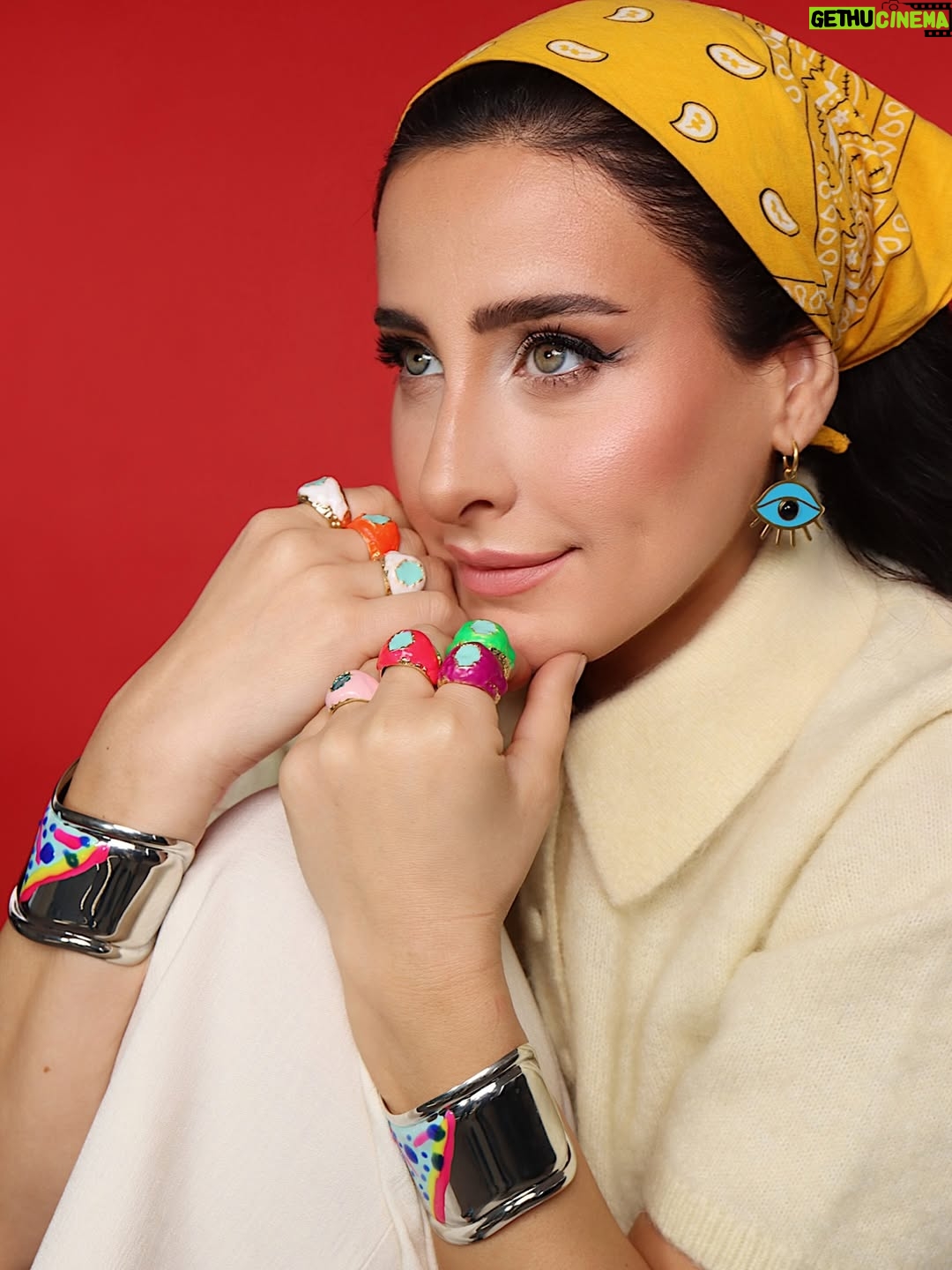 Lela Meburishvili - 0.9K Likes - BIZU Collection ⚜️

Makeup - @parulava_a 
Hairstyles- @lukamkho
