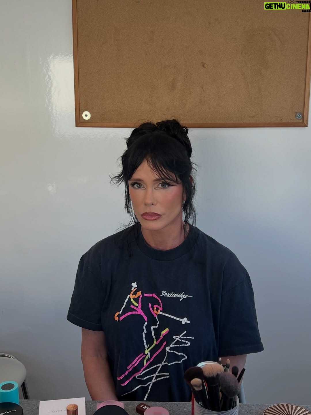 Lene Nystrøm - 1.2K Likes - 2025 aqua glam recap !!

makeup and hair by sigu