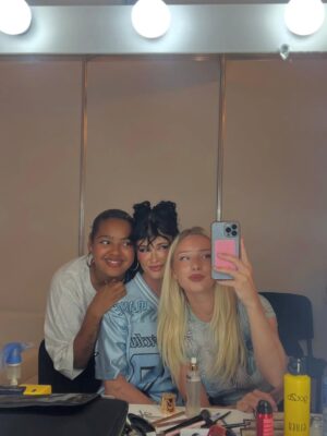 Lene Nystrøm Instagram - 2025 aqua glam recap !!

makeup and hair by sigu