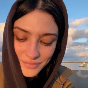 Lera Abova Instagram - a long way home