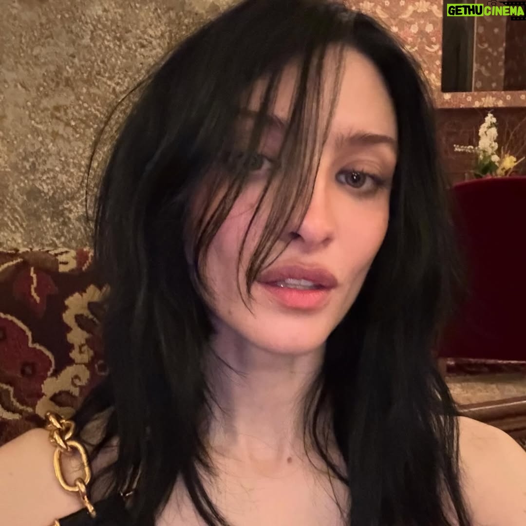 Lera Abova - 23K Likes - a long way home