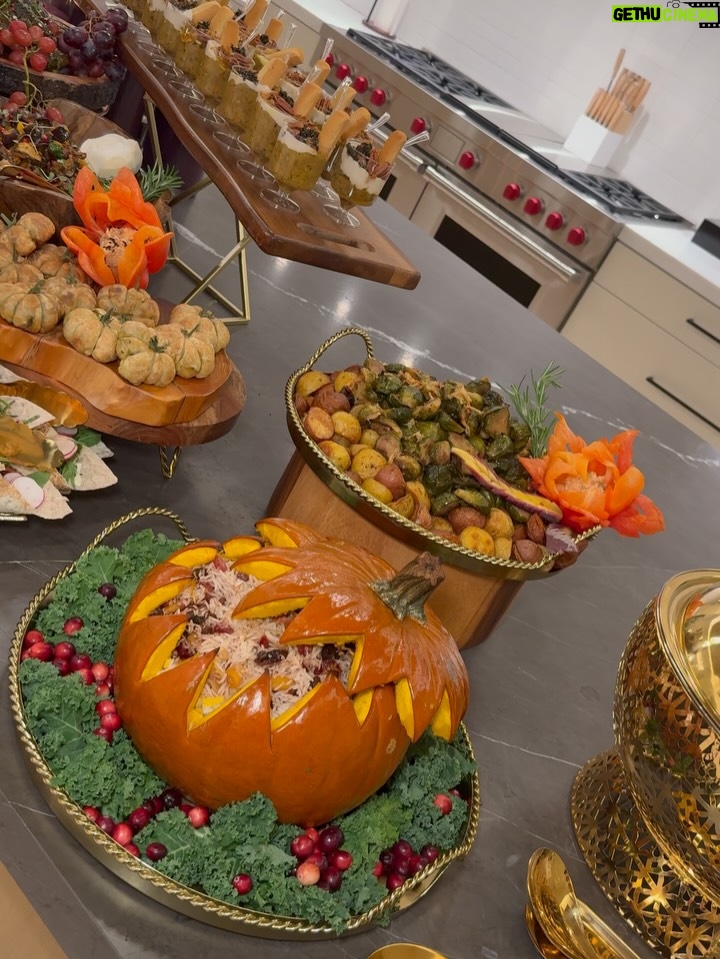 Leyla Milani - 32.8K Likes - Heart & tummy was full. Happy Thanksgiving, everyone. Special thanks to my incredibly talented caterer @eclate_events who went above & beyond. Gorgeous tablescape by @fancy_tables florals by the one & only @_ayflowers_ and beautiful candles by @flamesbysabrina