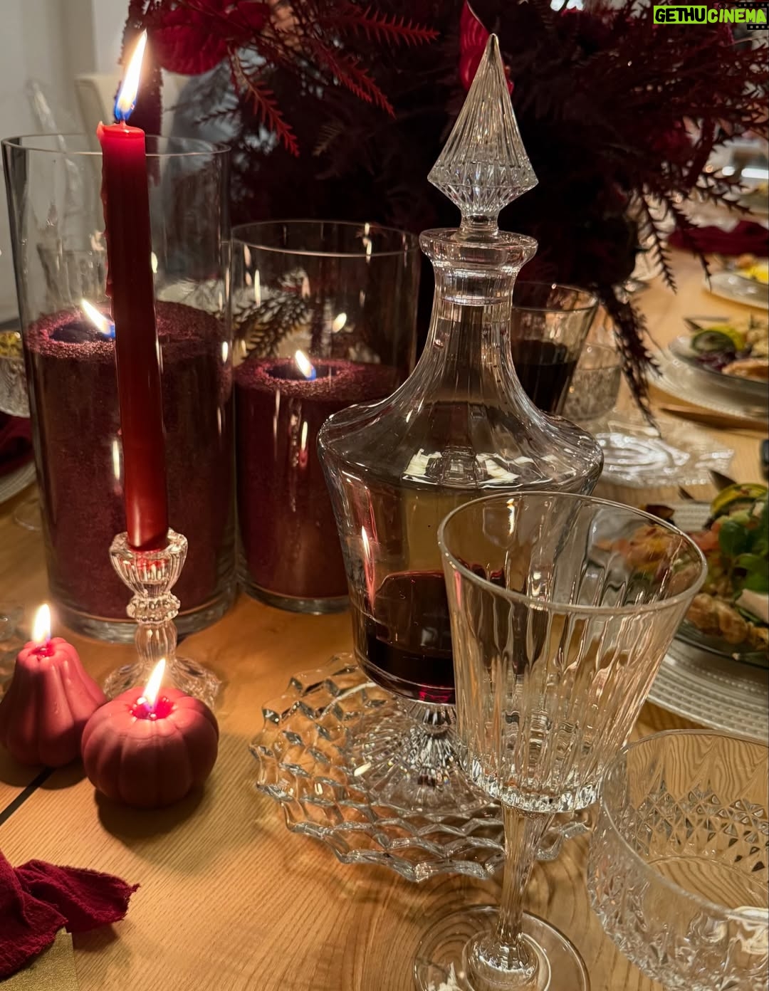 Leyla Milani - 32.8K Likes - Heart & tummy was full. Happy Thanksgiving, everyone. Special thanks to my incredibly talented caterer @eclate_events who went above & beyond. Gorgeous tablescape by @fancy_tables florals by the one & only @_ayflowers_ and beautiful candles by @flamesbysabrina