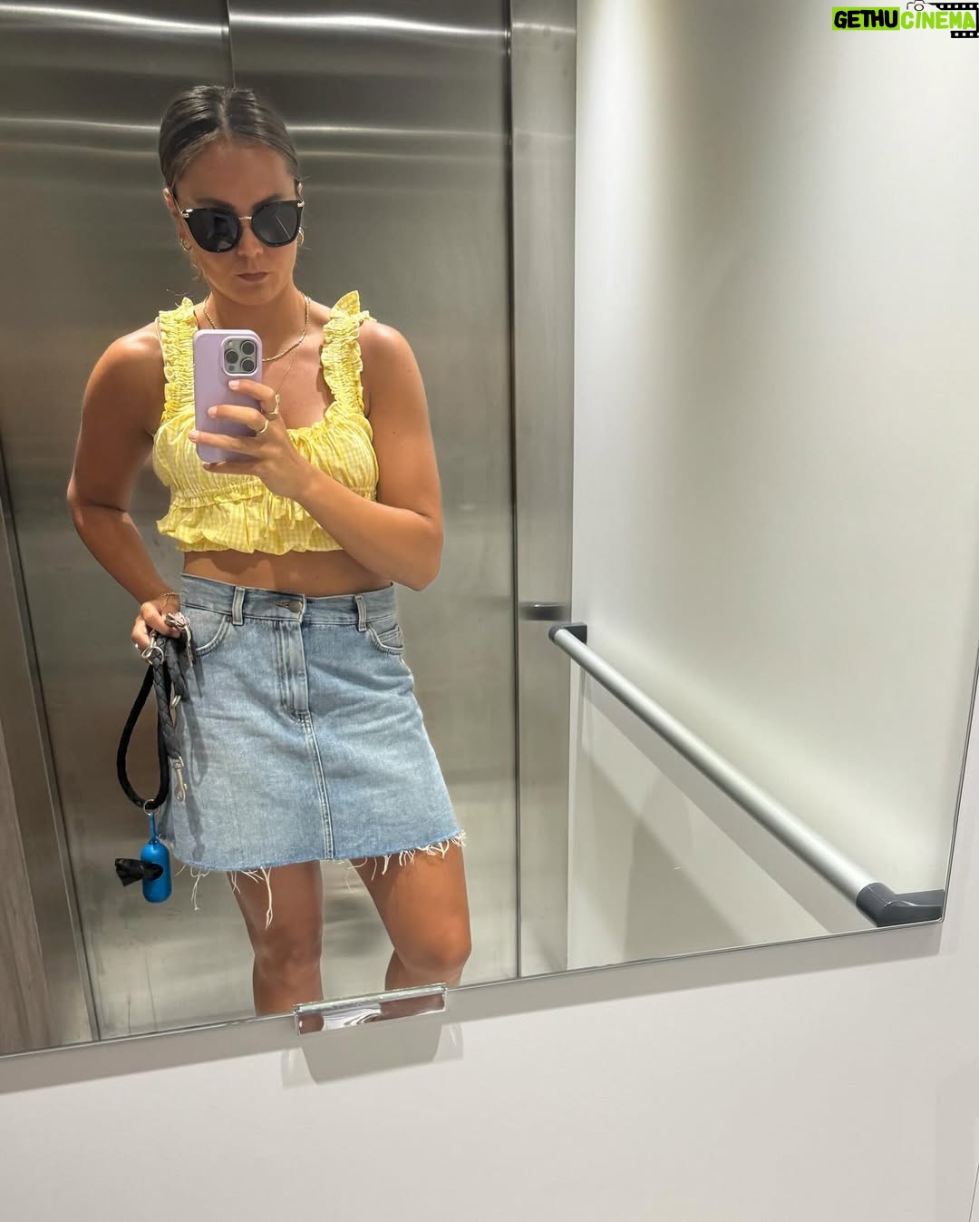 Lieke Martens - 45.5K Likes - Just floating tru June ☀️