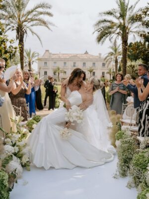 Lieke Martens Instagram - The two most beautiful brides, what a fairytale! Lucky to have you two in our life @daniellevddonk & @elliecarpenterr 🤍💍