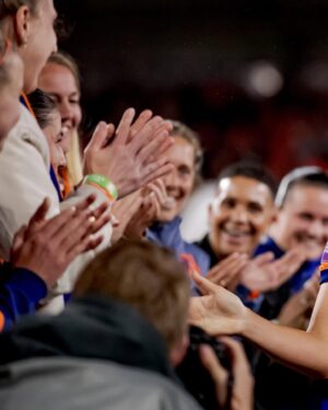 Lieke Martens Instagram - A farewell you deserved. 🥹🧡

#NothingLikeOranje