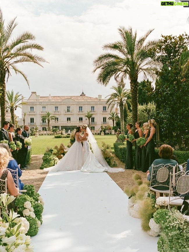 Lieke Martens - 48.6K Likes - The two most beautiful brides, what a fairytale! Lucky to have you two in our life @daniellevddonk & @elliecarpenterr 🤍💍