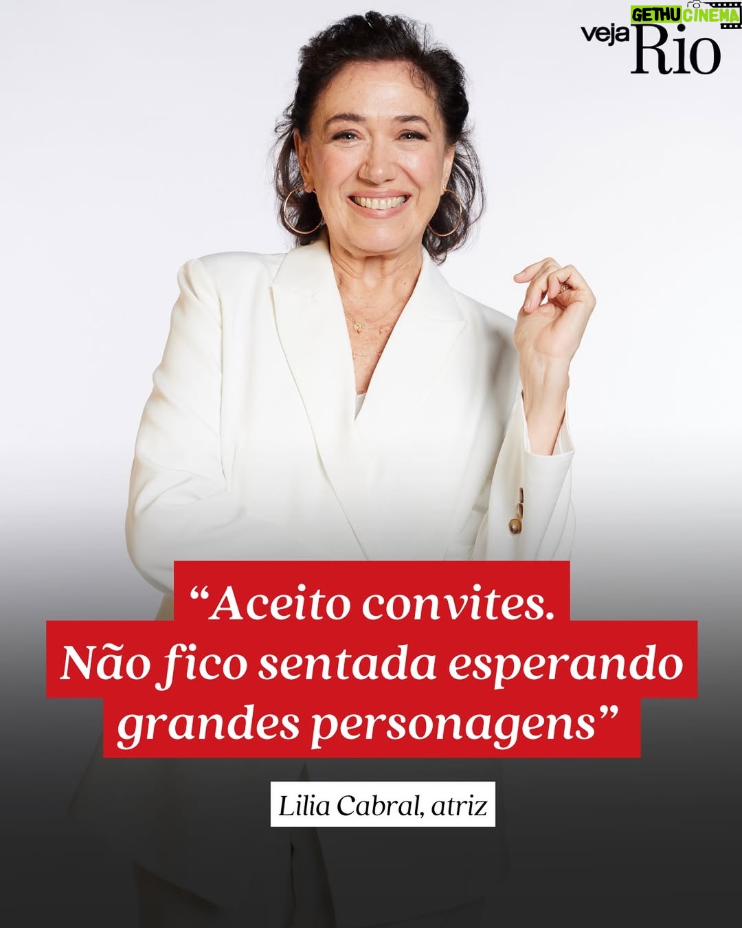 Lilia Cabral - 15.5K Likes - Basta ligar nos Canais Globo para conferir que Lilia Cabral (@lilia_cabral) está em todas. Aos 67 anos, a atriz, que tem quase cinco décadas de carreira, está atualmente em quatro novelas.

Além disso, no último dia 17, a atriz estreou seu novo filme, A Lista, adaptação da peça homônima do dramaturgo Gustavo Pinheiro (@guspinheirogus), vista por mais de 70 000 pessoas nos teatros desde 2022, em que ela interpreta uma solitária moradora de Copacabana. 

Além de muita disposição, talento e veia empreendedora, que a faz se envolver de ponta a ponta com os projetos, Lilia tem outras características que contribuem para o sucesso de sua longeva carreira, como contou a VEJA RIO. “Não fico sentada esperando grandes personagens”, diz ela, sem se esquivar de assuntos como a crise de audiência nas novelas, a escalação de atores pelo número de seguidores e os efeitos da passagem do tempo.

Leia a entrevista completa pelo link da bio.

📸: Ju Coutinho

Assine Veja a partir de R$ 9,90 por mês. Acesse veja.abril.com.br/ofertas