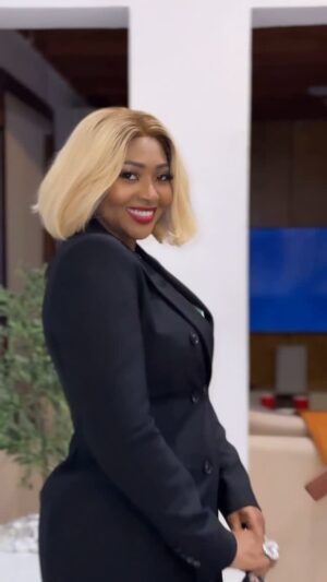 Lilian Esoro Instagram - 