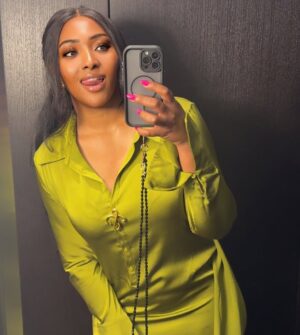 Lilian Esoro Instagram - 