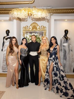 Lilly Ghalichi Instagram - The Dolls of @waltercollection Atelier 🖤 
- Flowers by @no.21floraldesign 
- Photos by @victoriasirakovaphotographer