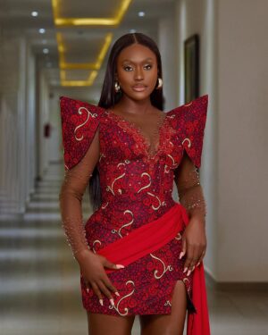 Linda Osifo Instagram - They can’t see your vision, but God is your witness that you’re on a mission.
Cheers to the last week of June!🥵
We dey do am 💃🙏🤎
#NewWeek #NewVibes
.
.
#dress @dinmacole
#mua @bloomingshades_
#photo @ncourage_photography