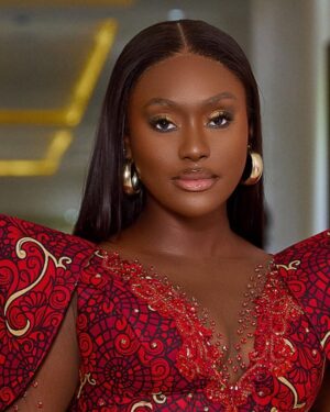 Linda Osifo Instagram - They can’t see your vision, but God is your witness that you’re on a mission.
Cheers to the last week of June!🥵
We dey do am 💃🙏🤎
#NewWeek #NewVibes
.
.
#dress @dinmacole
#mua @bloomingshades_
#photo @ncourage_photography