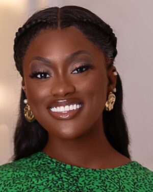 Linda Osifo Instagram - Imagine you could not imagine…🤔😁
life would not be fun at all😆. Today is another good day to crush on the LAO brand. #WCW 🥰
#outfit by @_stitchesbyaisy_
#TheDevilsAdvocate showing on #Youtube
#LindaOsifo @lindaosifocircle