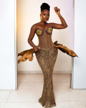 Linda Osifo Instagram - BLOOM🌸🤎
#AMVCA9
Stylist @rogerstimi
Designer @lakimmyfashion
Makeup @beautybyluch
Hair @styledbyucheofficial
Photo @snapp_code
#amvca
