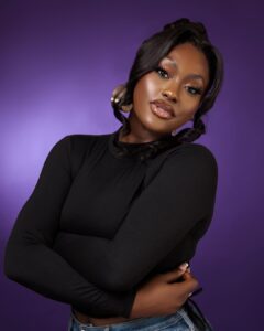 Linda Osifo Most Liked Photos and Posts