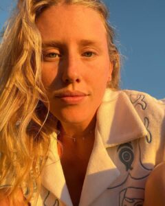 Actress Lindsley Register HD Photos and Wallpapers January 2026