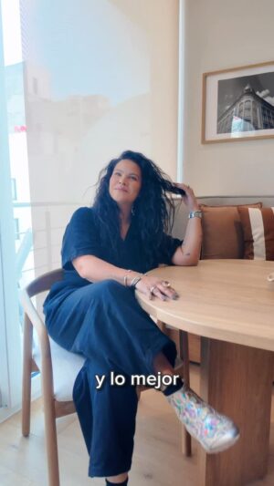 Litzy Instagram - Encontré este espacio que se volvió mi refugio en medio del trabajo en CDMX. Comodidad, privacidad y un lugar donde pude desconectarme un ratito… y lo mejor: dentro de mi presupuesto.
Me encanta sentirme en casa aunque esté lejos. 💛
#airbnbpartner @airbnb