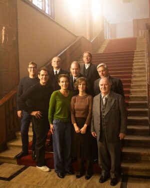 Liv Lisa Fries Instagram - 10 Jahre und Millionen Serien-Fans später fällt für BABYLON BERLIN die letzte Klappe. Die 5. und finale Staffel des Serien-Epos von Tom Tykwer, Henk Handloegten und Achim von Borries ist in der Filmhauptstadt abgedreht.
Eine tolle Reise durch unzählige großartige Kulissen, Motive und Geschichten aus Berlin und Brandenburg geht zu Ende … und dreht die letzte Runde 2026 auf euren Screens.
#MBBGefördert @xfilme @livlisa.fries @babylonberlinseries @ard_degeto @ardmediathek