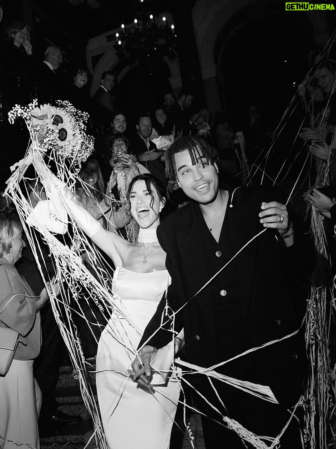 Lize Feryn - 56K Likes - Getrouwd met de man van mijn dromen ♥️

25-10-25 ~ CIVIL WEDDING 

📷 @vincentandfelicia ♡