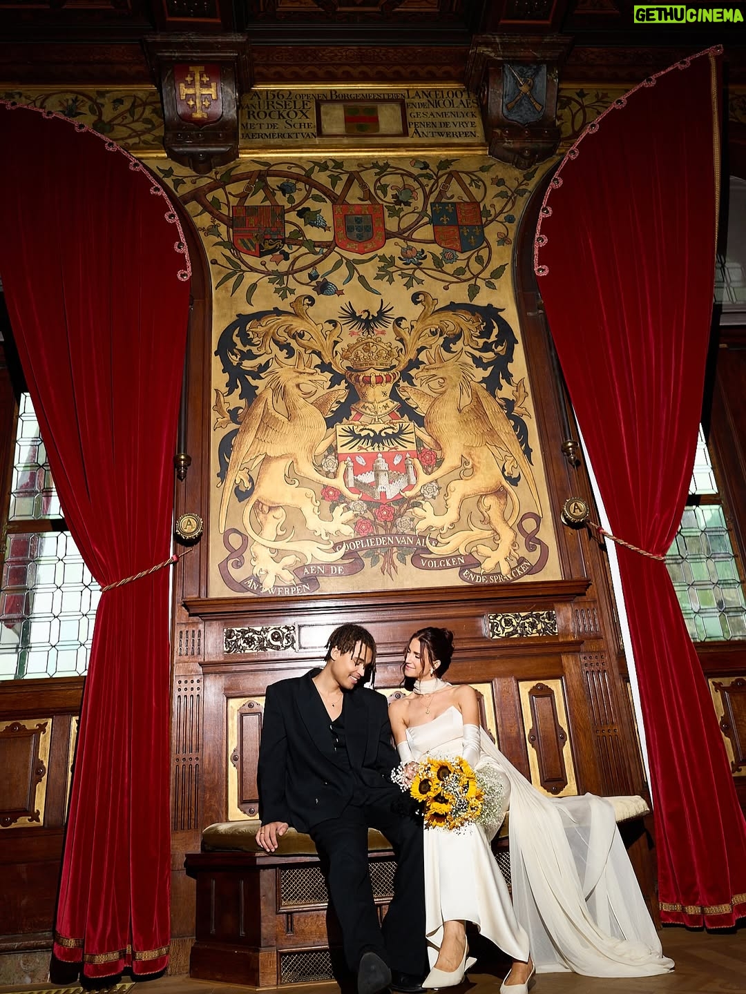 Lize Feryn - 56K Likes - Getrouwd met de man van mijn dromen ♥️

25-10-25 ~ CIVIL WEDDING 

📷 @vincentandfelicia ♡