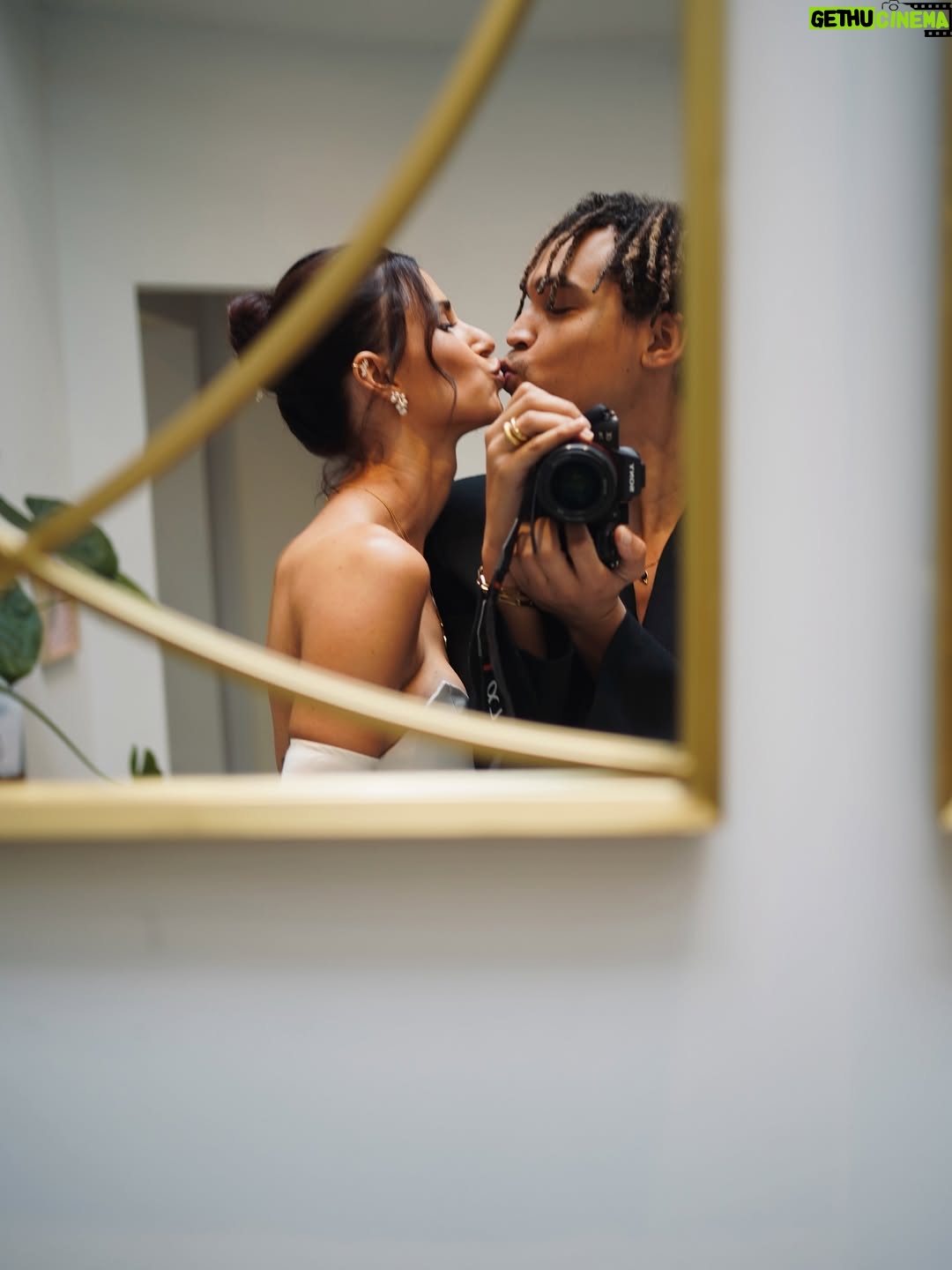 Lize Feryn - 56K Likes - Getrouwd met de man van mijn dromen ♥️

25-10-25 ~ CIVIL WEDDING 

📷 @vincentandfelicia ♡