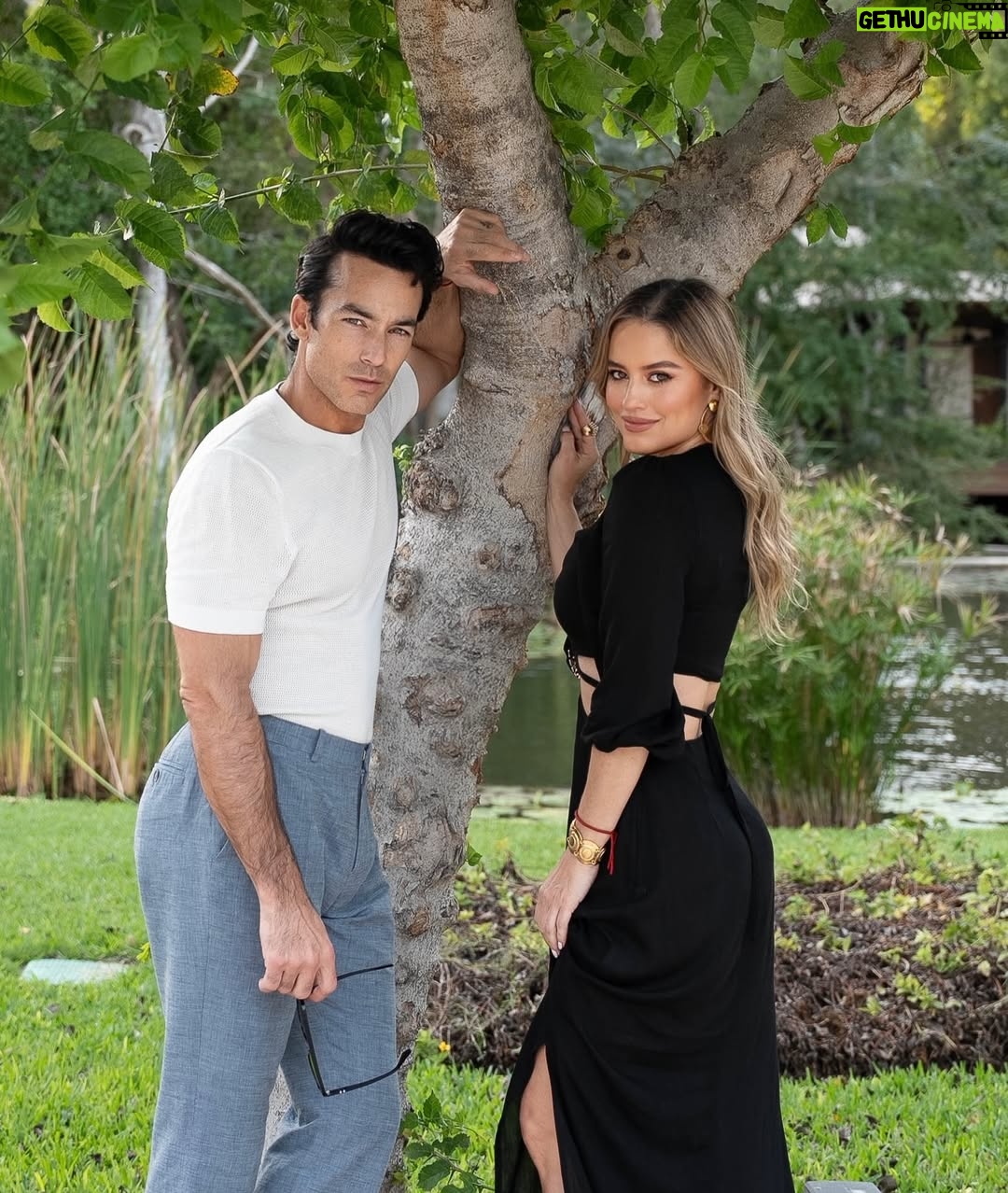 Lola Ponce - 3 Likes - ❤️‍🔥🇲🇽 Mérida & el Amor…
Siempre de novios… @aarondiaz 
Gracias @hacienda.xcanatun y en especial a nuestro súper amigo & best Anfitrión @alfredorenterialv 💫 por estos días mágicos…