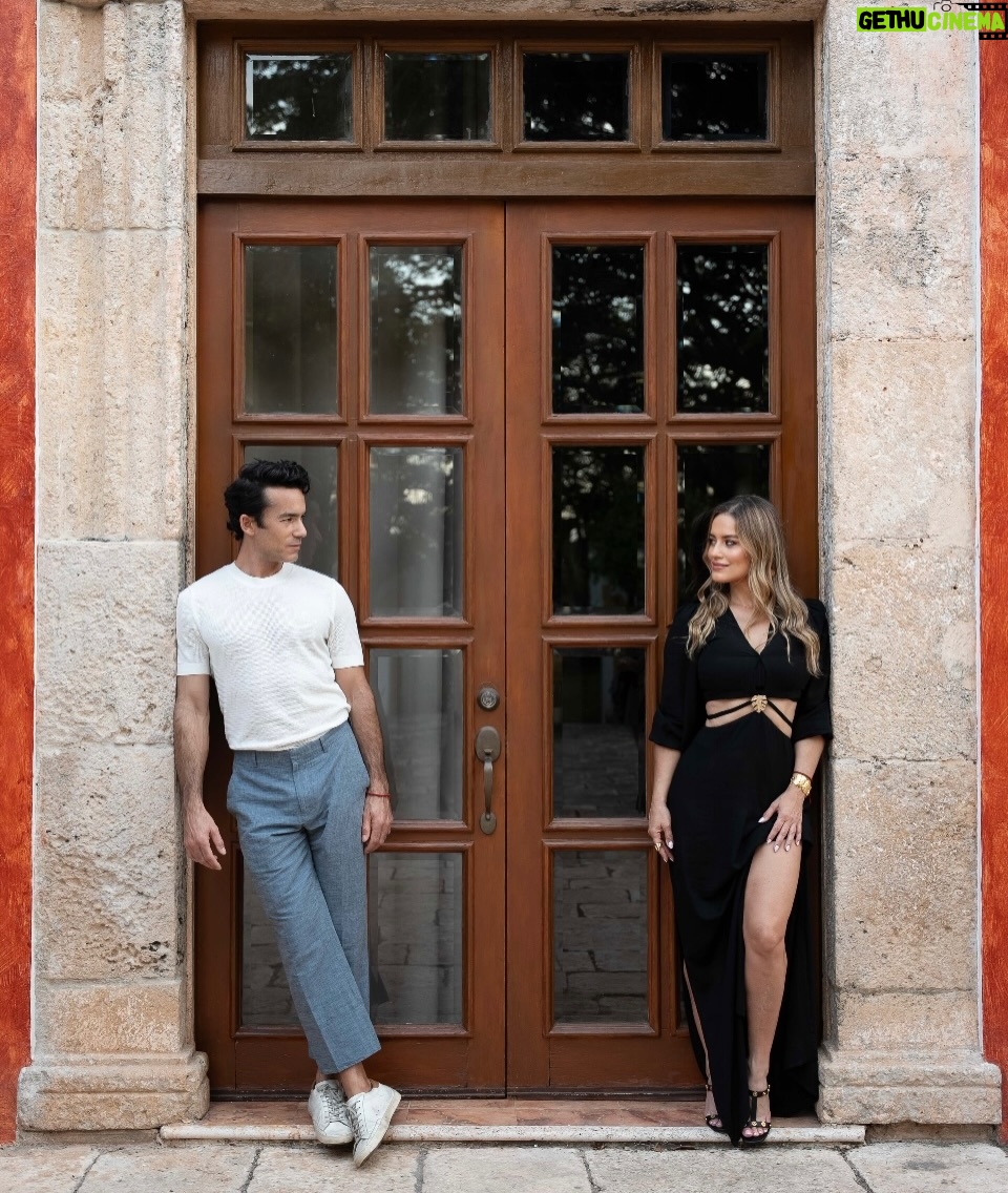 Lola Ponce - 3 Likes - ❤️‍🔥🇲🇽 Mérida & el Amor…
Siempre de novios… @aarondiaz 
Gracias @hacienda.xcanatun y en especial a nuestro súper amigo & best Anfitrión @alfredorenterialv 💫 por estos días mágicos…