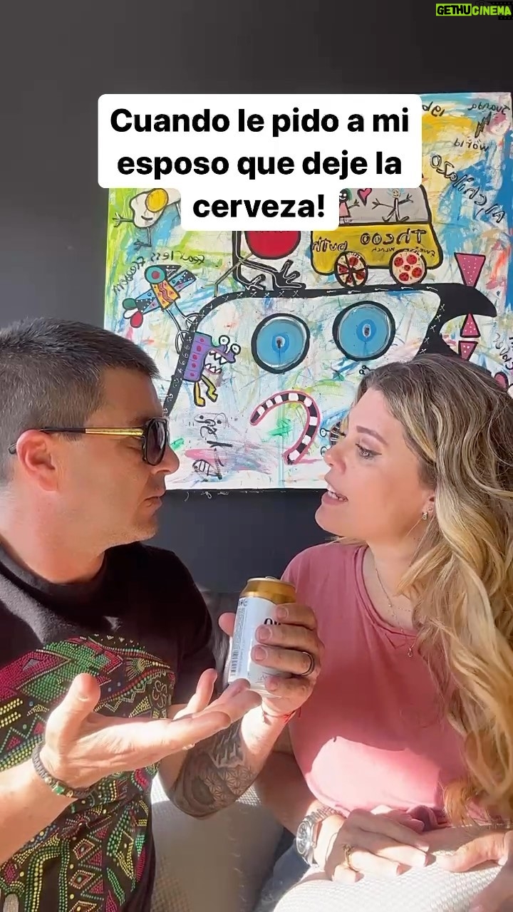Lorna Cepeda - 91.3K Likes - Cuando quiero que mi esposo deje la cerveza, pero no resulta!!! JAJAJAJAJAJA

#Humor #tendencia #parejas