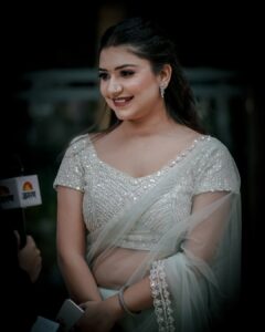 Actress Lovely Sharma HD Photos and Wallpapers March 2025
