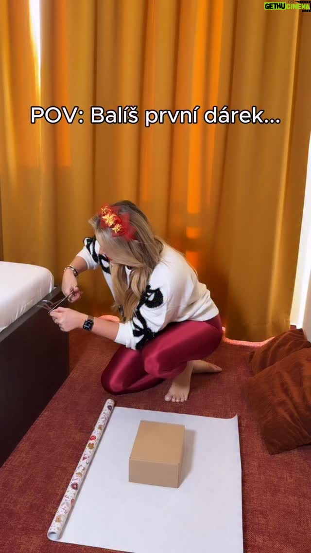 Lucie Borhyová - 7.8K Likes - …tak co? 🙂 Už máte zabaleno? 😀