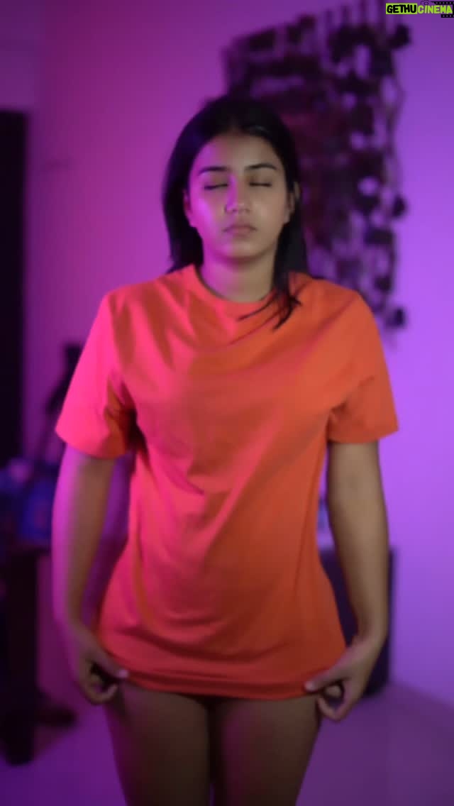 Lucky Rajor - 204.1K Likes - Last tak dekho 🙈😂maza aajyega😂🫢

#luckyrajor