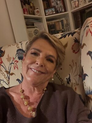 Luísa Castel-Branco Instagram - Ó pra mim a descansar ao mesmo tempo que oiço o Barry White! Saudades ♥️♥️♥️♥️