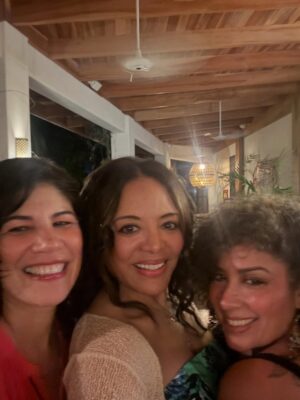 Luna Lauren Vélez Instagram - So happy to be here in #costarica for the first year of the Nosara Film Festival #niff 💫 Congratulations to @craig_cohen1 and @tristan__cohen for creating this and giving the artistic community in CR a place to showcase art and to thrive💥#film