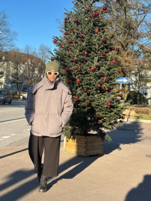 Lunathi Mampofu Instagram - Walking through Hamburg, Germany today, kuyabanda, but my spirit feels calm and held. Sometimes peace finds you in unfamiliar places. God knows I needed this calm & rest ❄️🤍🎄