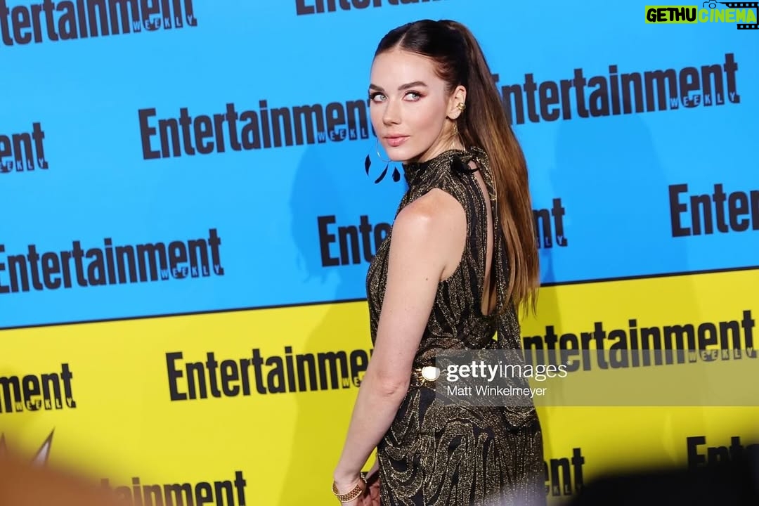 Lyndon Smith - 6.6K Likes - Hope everyone’s having a blast at San Diego ComiCon this weekend! Throwing it back to when our National Treasure fam took that stage. I’ll never forget the rush 💛